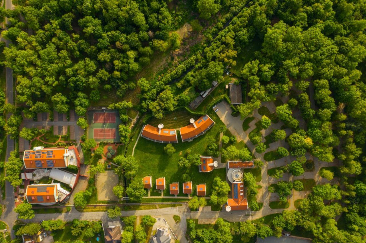 Termál Kemping Apartmanok és Bungalók Harkány Extérieur photo