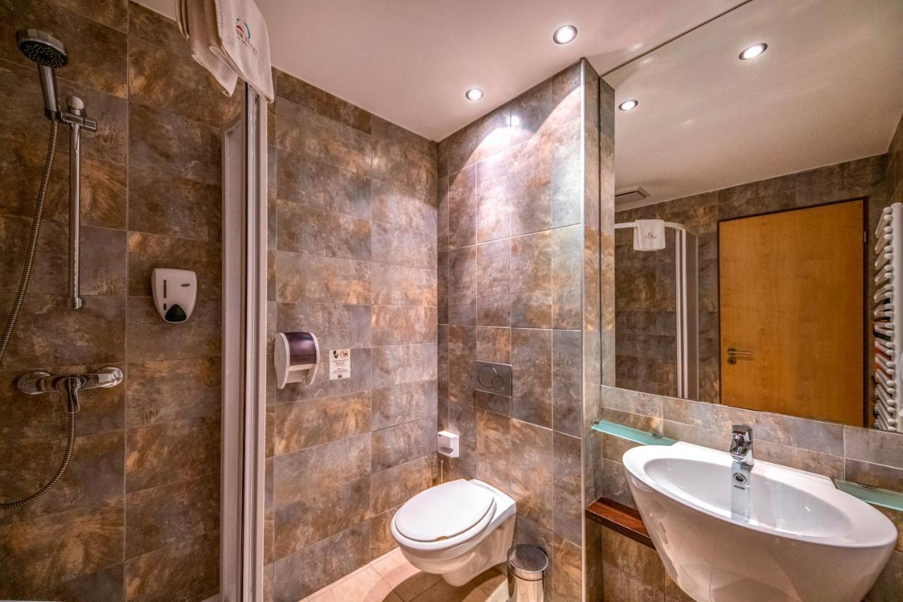 Termál Kemping Apartmanok és Bungalók Harkány Extérieur photo